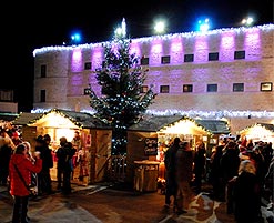 Christmas lighting at Oxford Castle